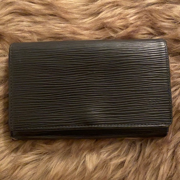 LV black Epi compact wallet - Picture 1 of 5